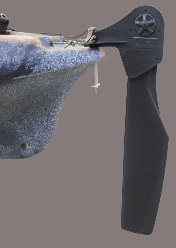 Timón escape eje estándar con ganchos de línea timón montados (Pala XL)
